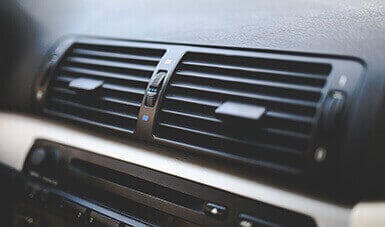 Car air conditioning does not cool, what should we do?